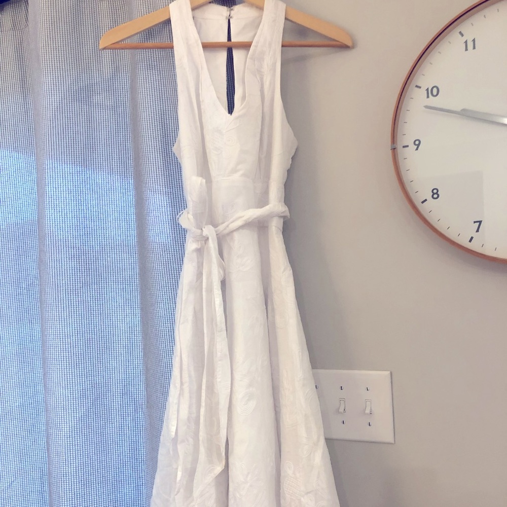 Beautiful “Marilyn Monroe-esqe” dress